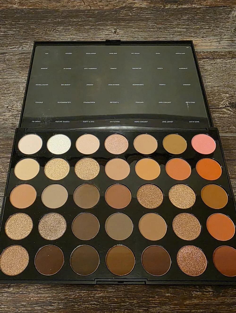Morphe two colors